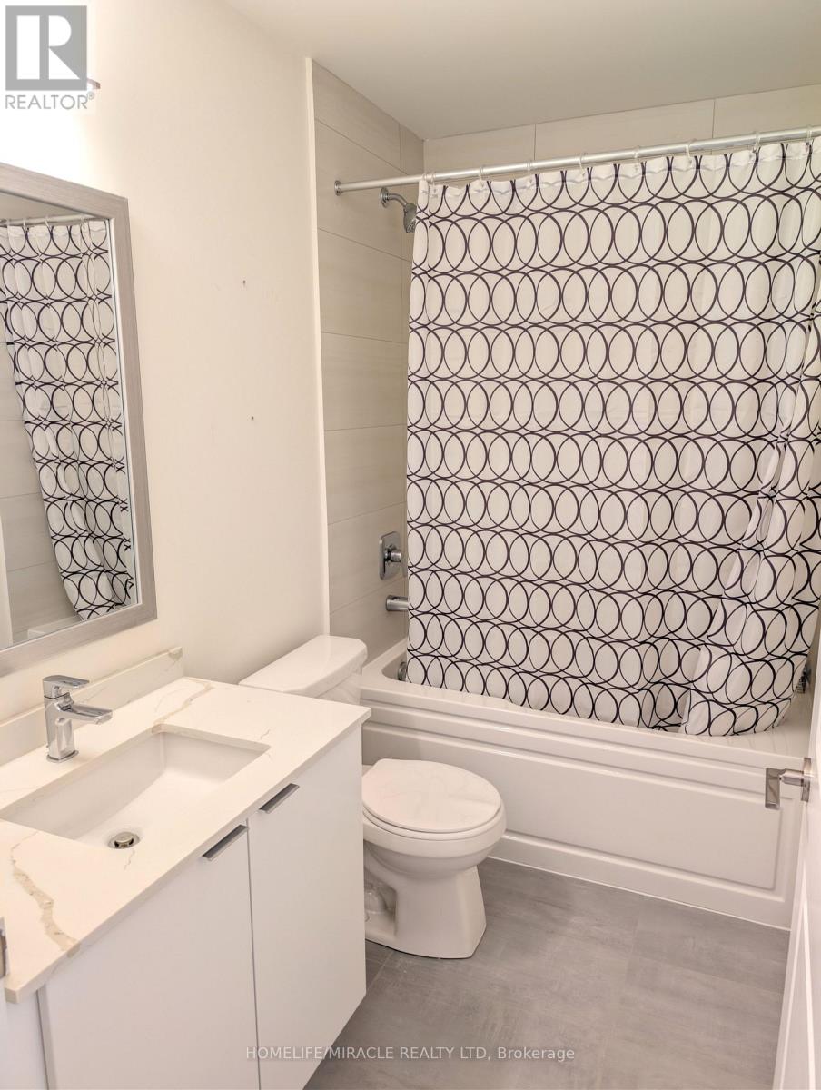 217 - 15 Watergarden Drive N, Mississauga, Ontario  L5R 0G8 - Photo 8 - W13223272