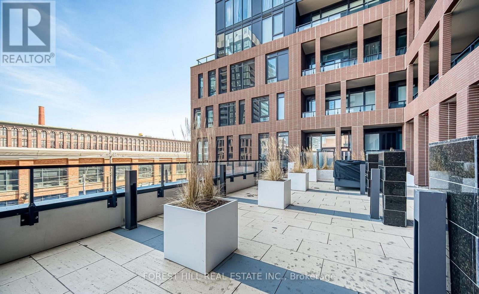 418 - 270 Dufferin Street, Toronto, Ontario  M6C 1A7 - Photo 9 - W13223294