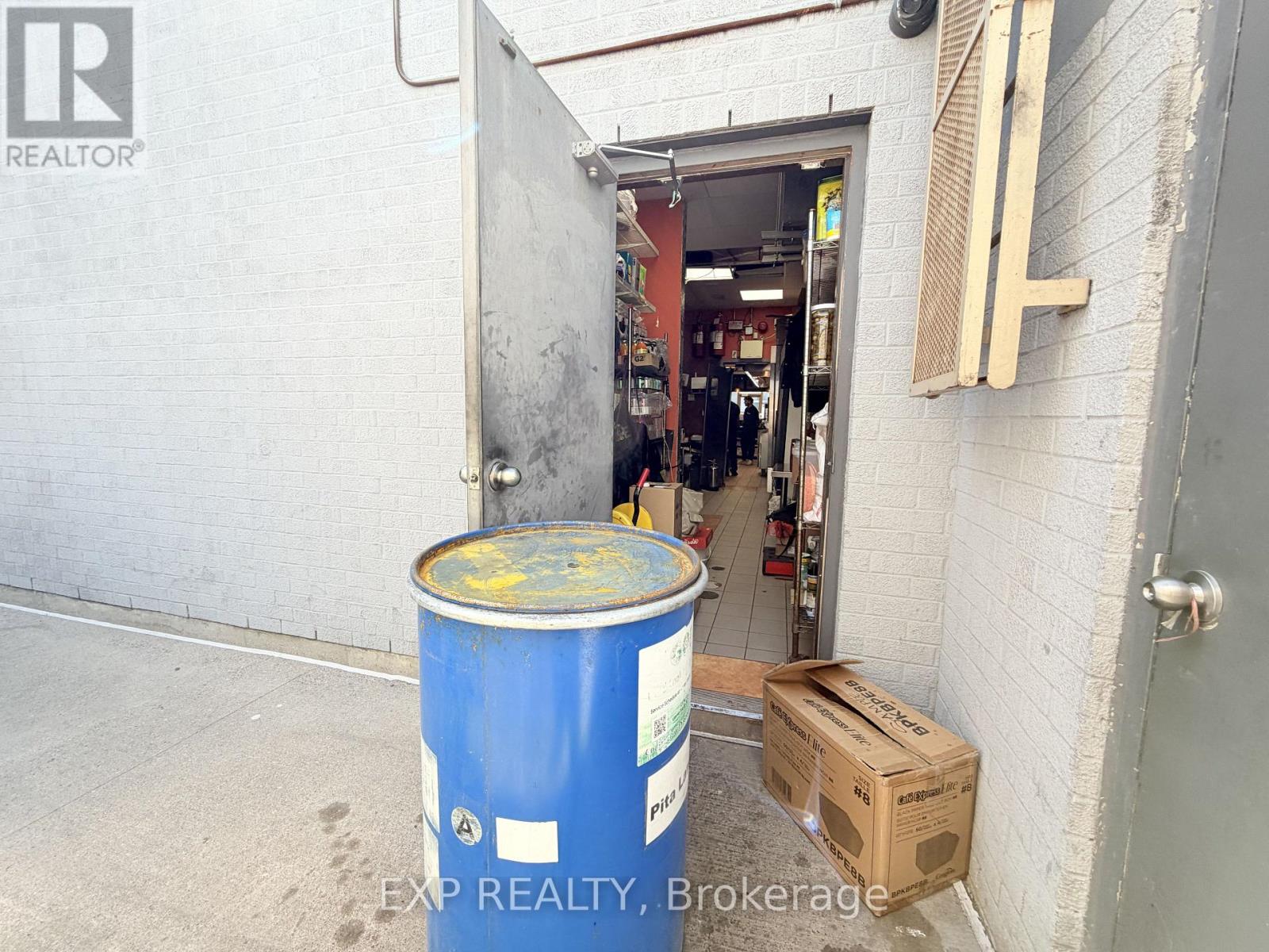 30 Eglinton Avenue W, Mississauga, Ontario  L5R 3E7 - Photo 25 - W13223338