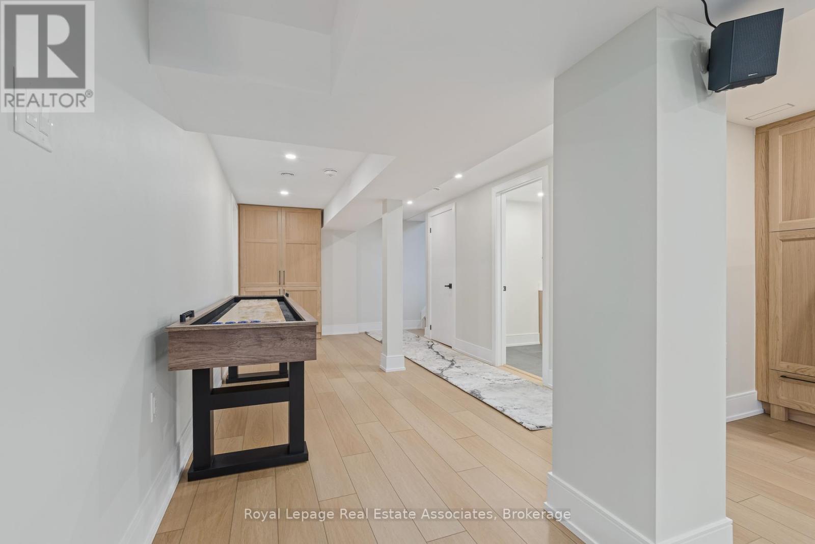 37 Windsor Road, Halton Hills, Ontario  L7G 1S8 - Photo 17 - W13223364