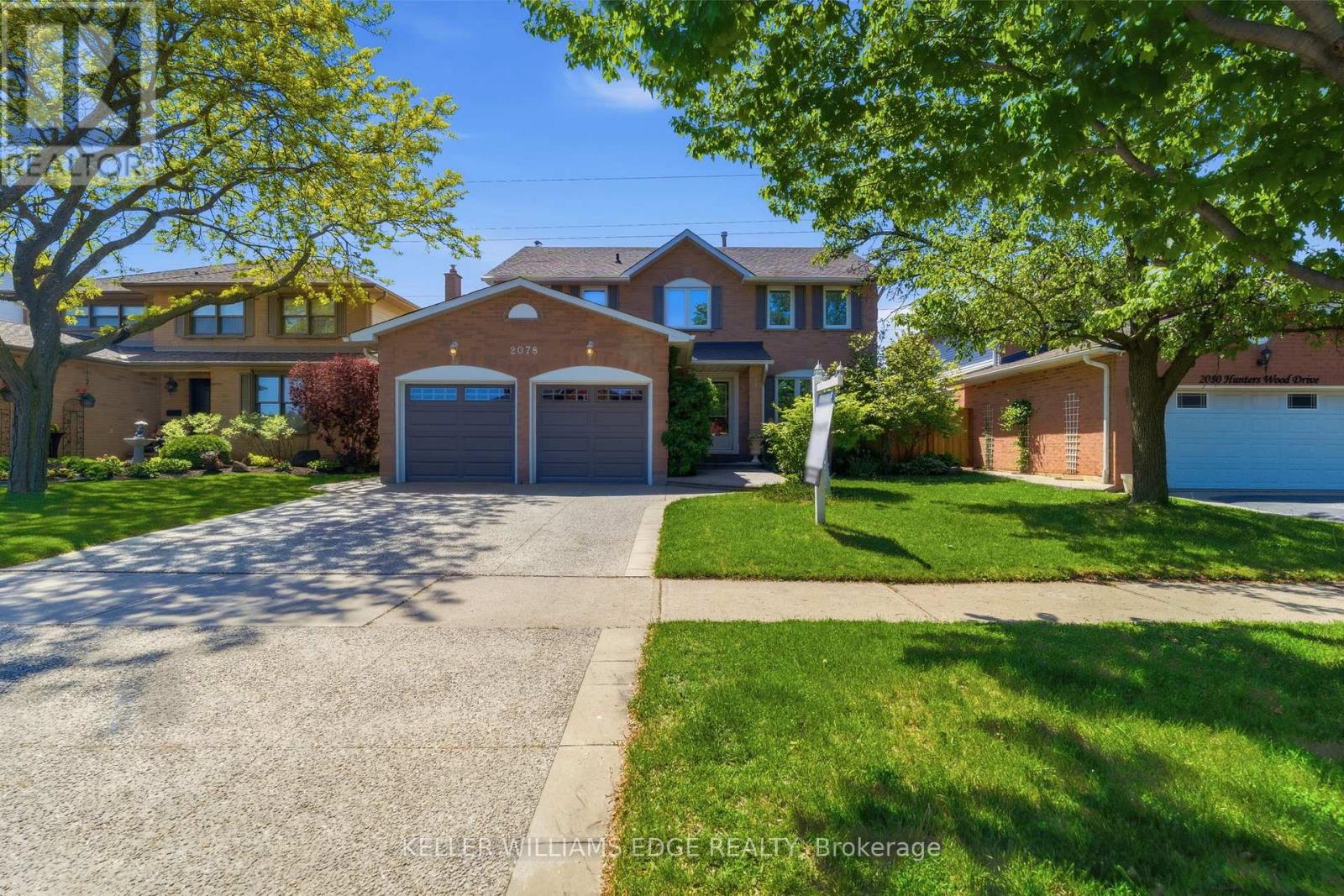 2078 HUNTERS WOOD DRIVE, Burlington, Ontario