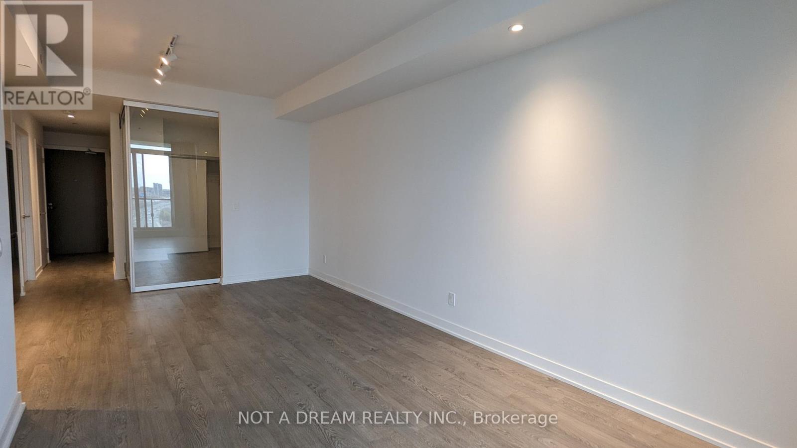 1911 - 1928 Lakeshore Boulevard W, Toronto, Ontario  M6S 0B1 - Photo 32 - W13223414
