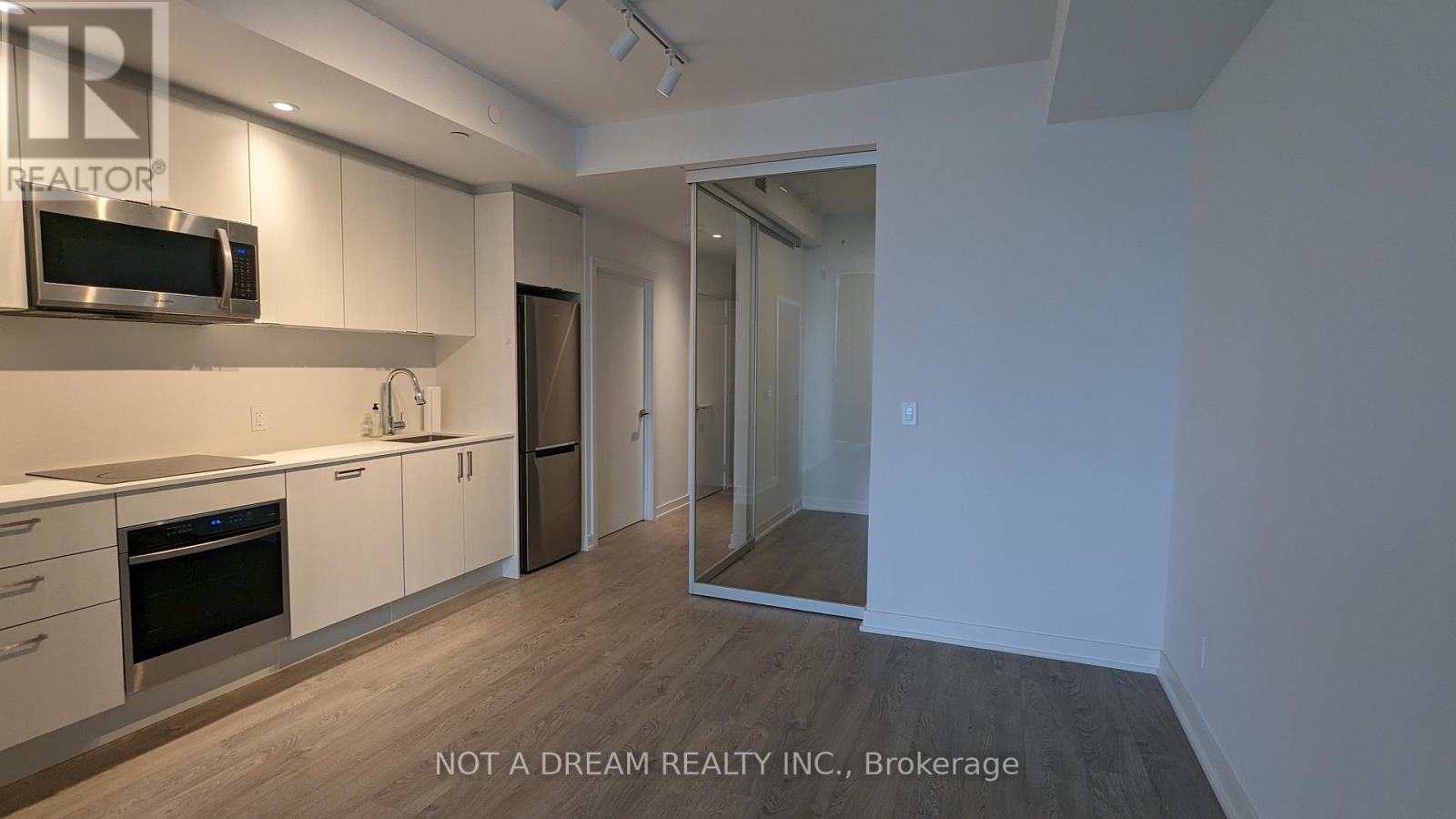 1911 - 1928 Lakeshore Boulevard W, Toronto, Ontario  M6S 0B1 - Photo 35 - W13223414