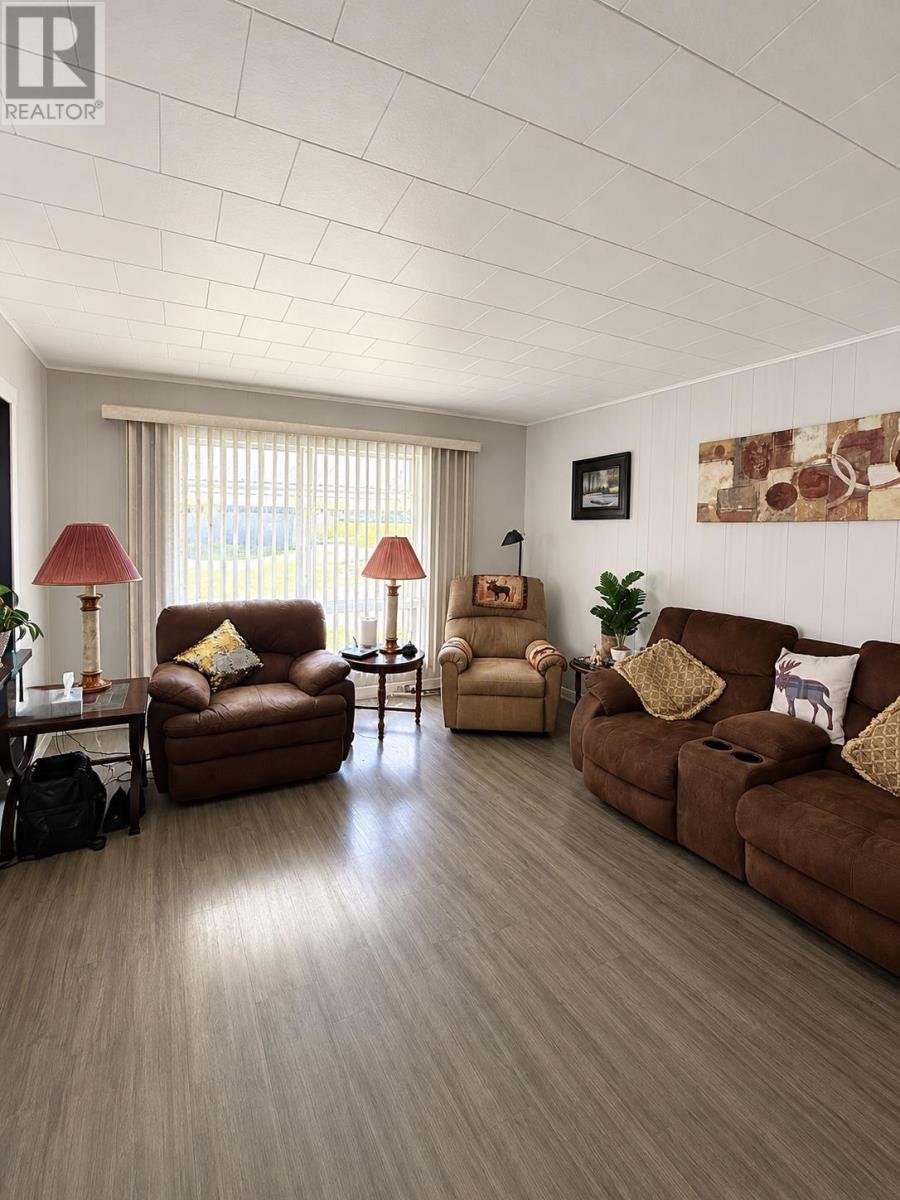 114 Nishnabe Miikena, Longlac, Ontario  P0T 2A0 - Photo 13 - TB2601290