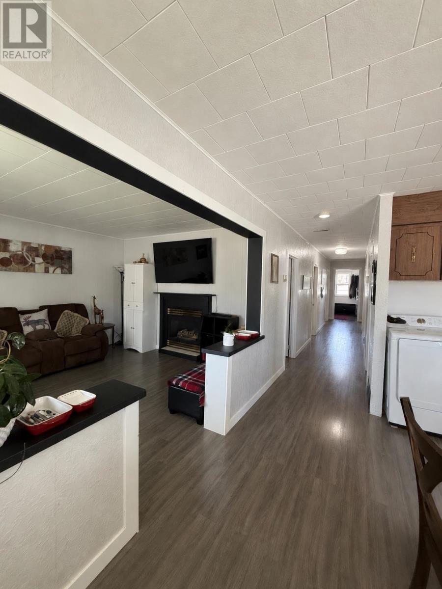 114 Nishnabe Miikena, Longlac, Ontario  P0T 2A0 - Photo 12 - TB2601290