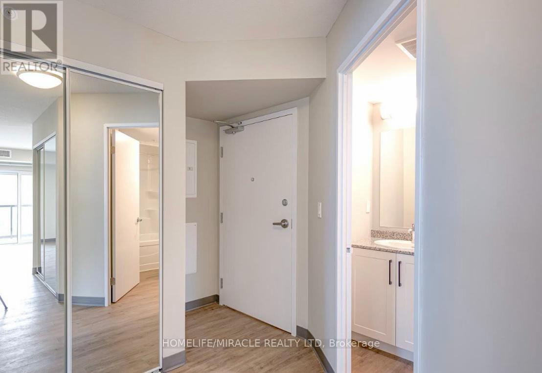 411 - 595 Strasburg Road, Kitchener, Ontario  N2E 0J7 - Photo 7 - X13223236