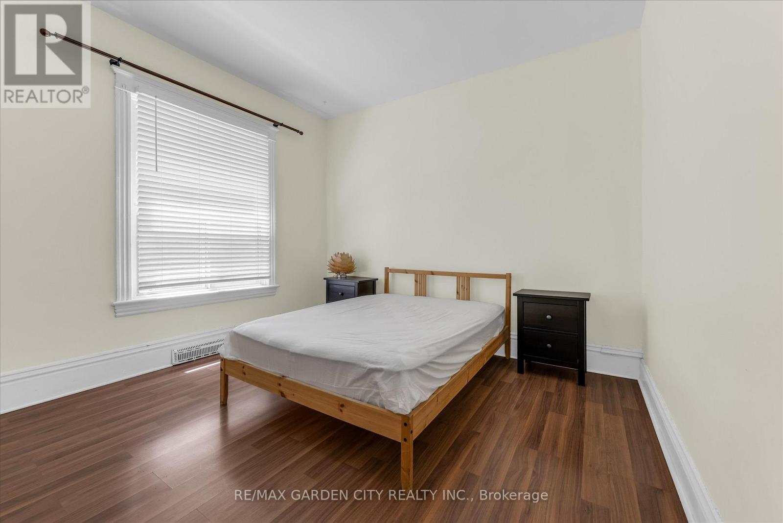 Main - 205 Ferguson Avenue S, Hamilton, Ontario  L8N 2N2 - Photo 6 - X13223254