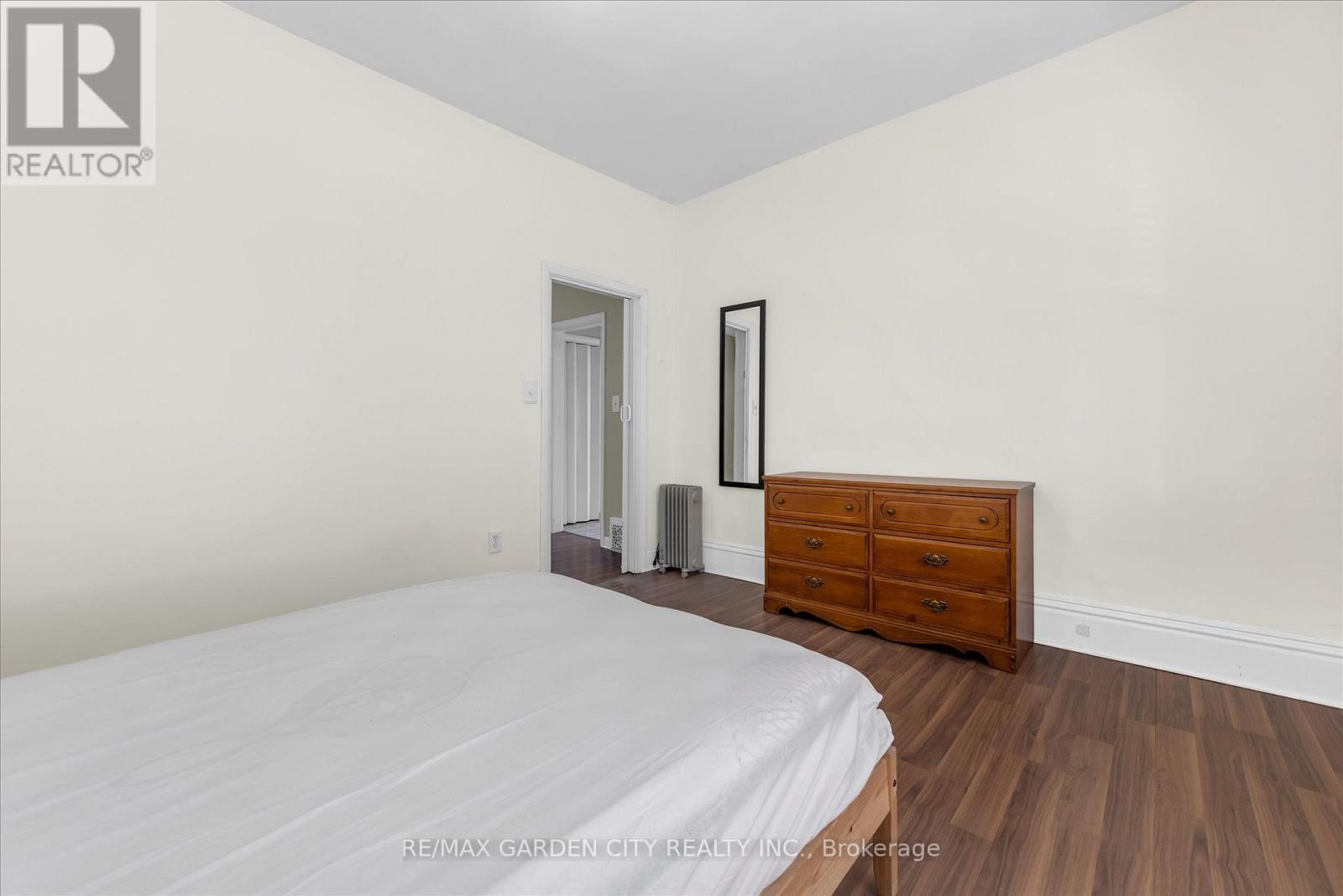 Main - 205 Ferguson Avenue S, Hamilton, Ontario  L8N 2N2 - Photo 7 - X13223254