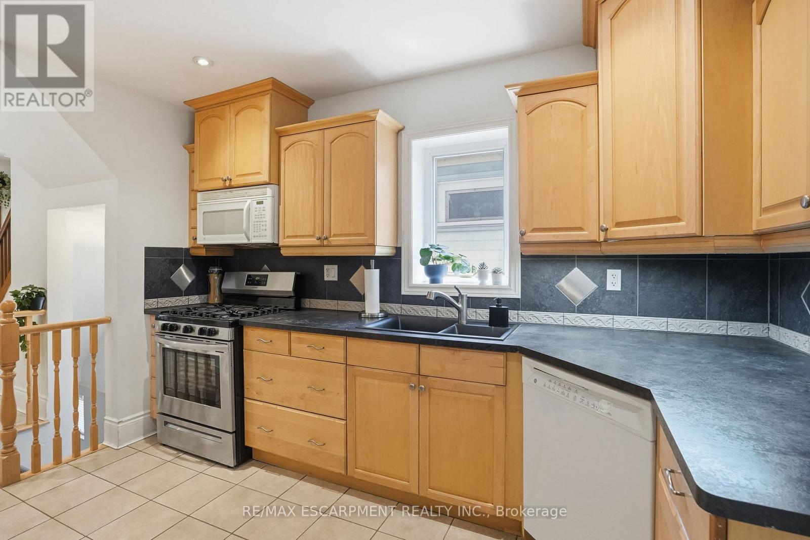 146 Park Row S, Hamilton, Ontario  L8K 2J8 - Photo 18 - X13223366