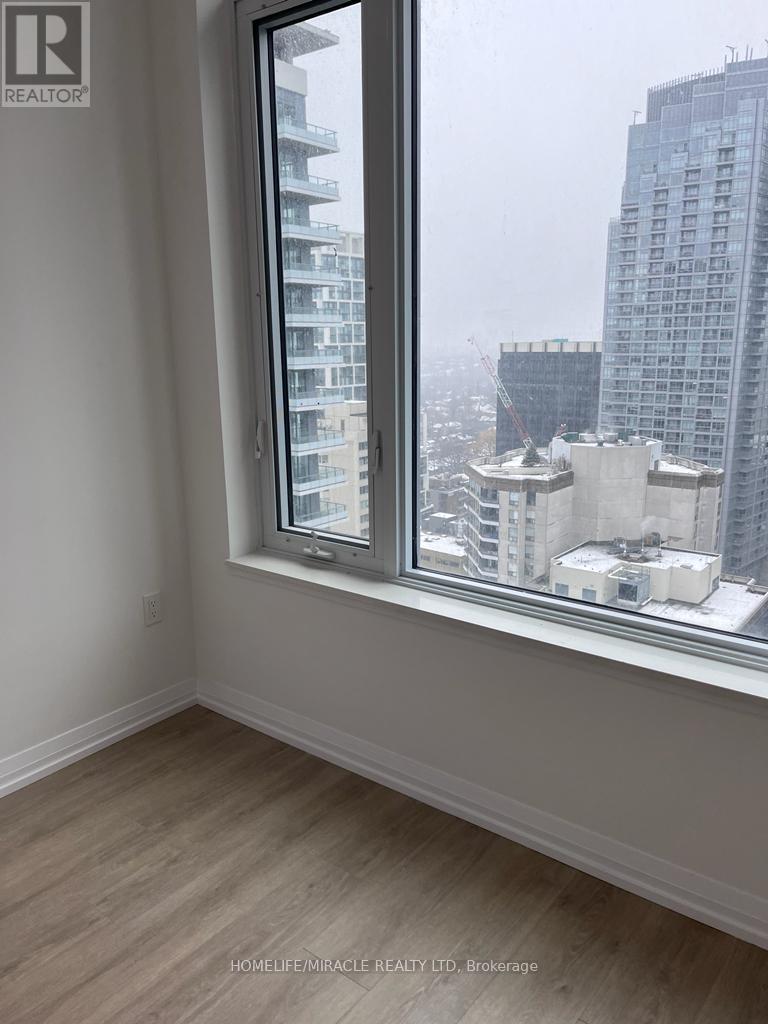 2417 - 50 Dunfield Avenue, Toronto, Ontario  M4S 3A4 - Photo 5 - C13223478