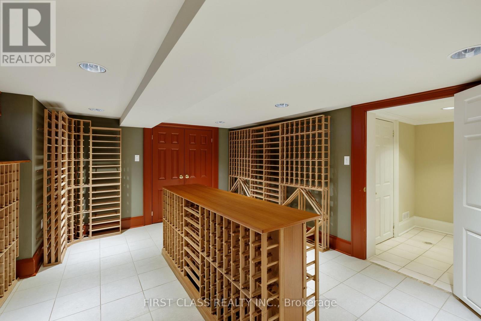 80 Douglas Drive, Toronto, Ontario  M4W 2B4 - Photo 44 - C13223544