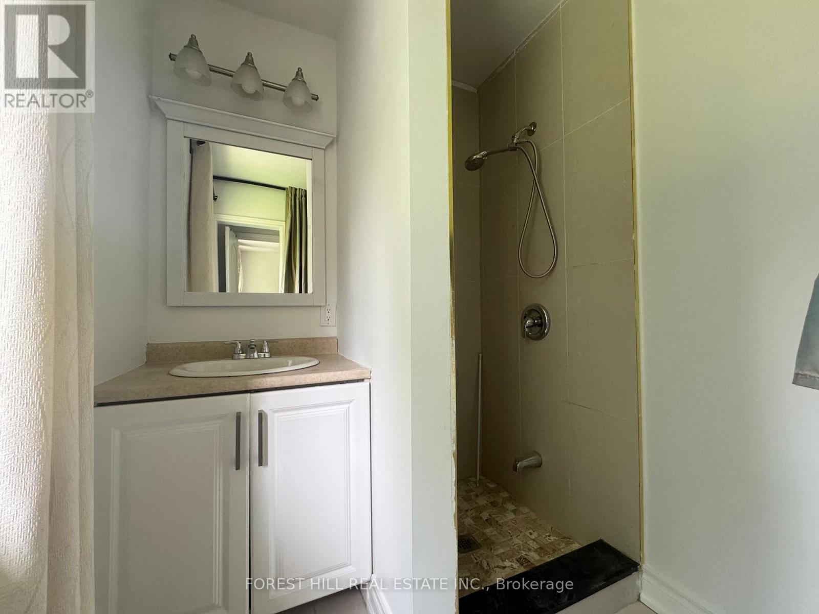 174 Mckee Avenue, Toronto, Ontario  M2N 4C7 - Photo 12 - C13223606