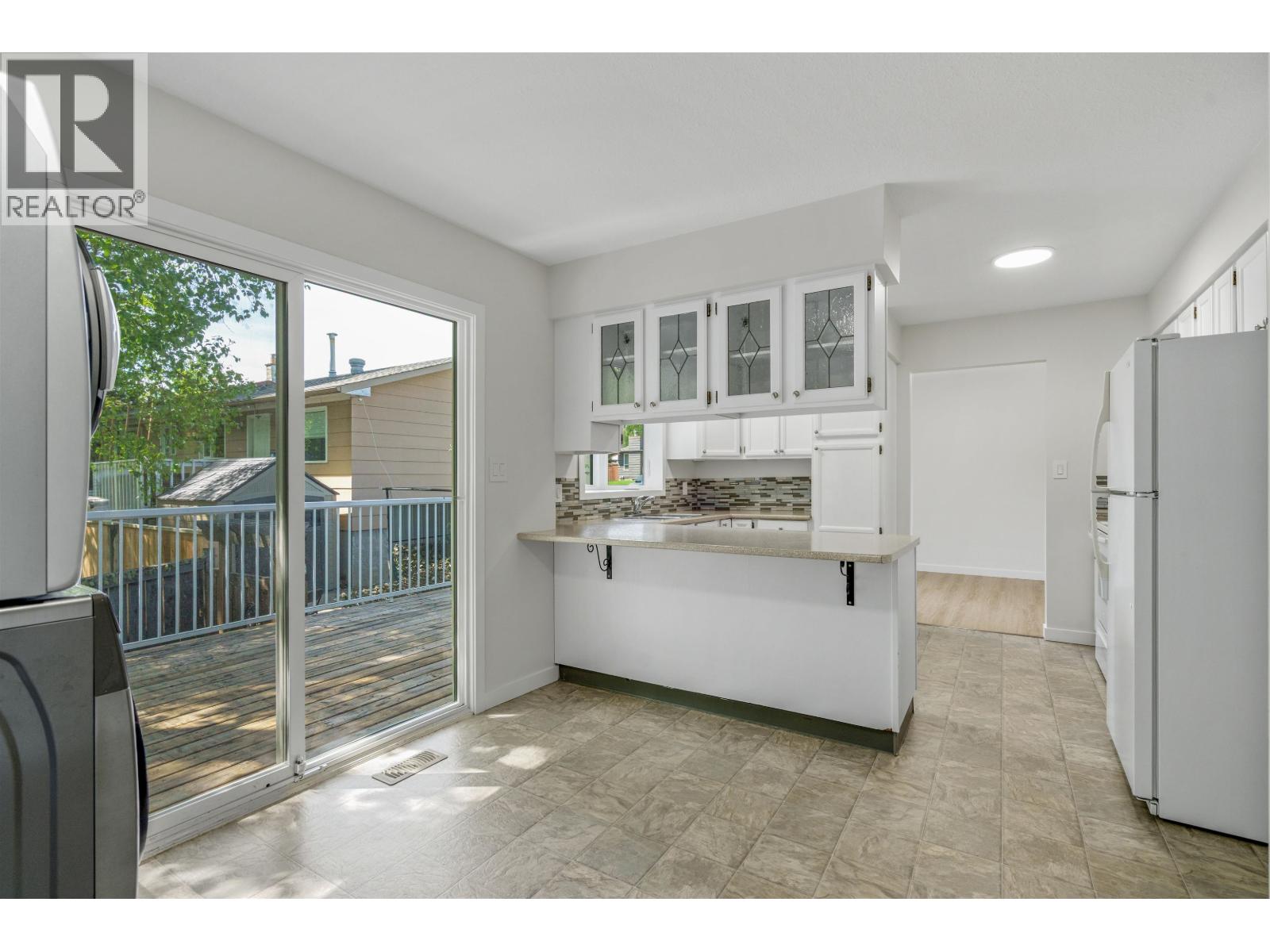 8205 Malaspina Avenue, Prince George, British Columbia  V2L 2P3 - Photo 12 - R3130032