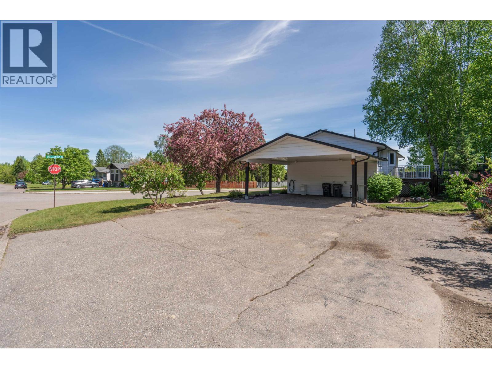 8205 Malaspina Avenue, Prince George, British Columbia  V2L 2P3 - Photo 6 - R3130032