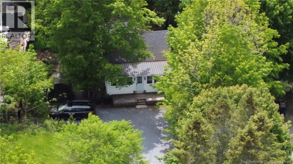 18 Keirstead Avenue, Hampton, New Brunswick  E5N 5A3 - Photo 3 - NB140823