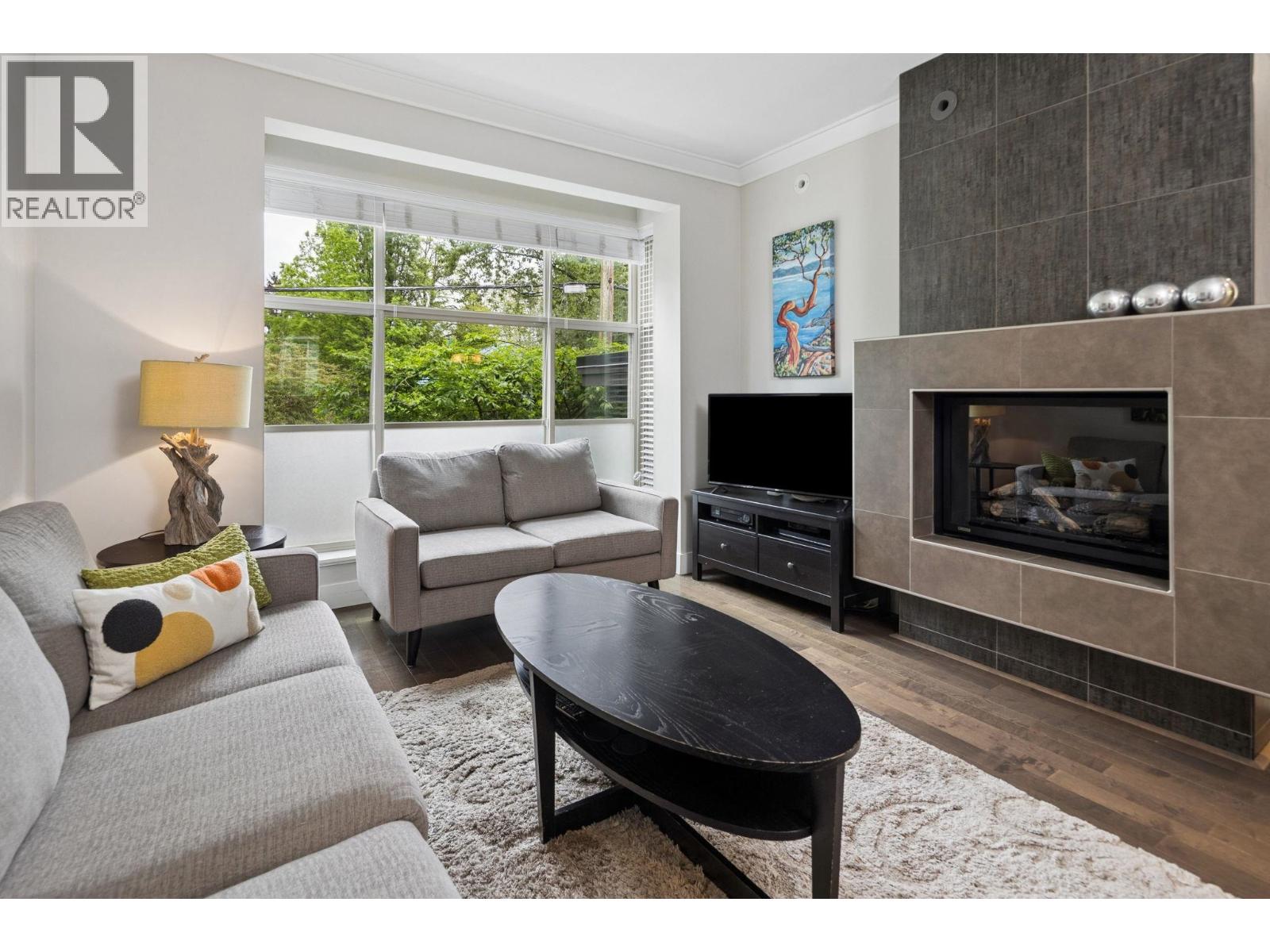 2 3025 Baird Road, North Vancouver, British Columbia  V7K 2G5 - Photo 13 - R3130210