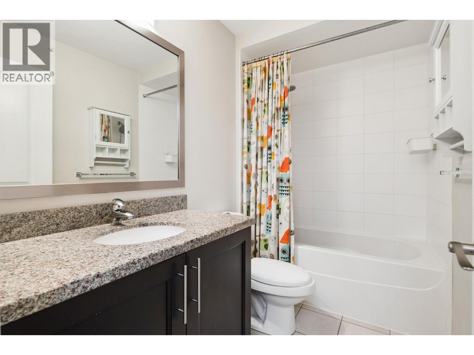 2 3025 Baird Road, North Vancouver, British Columbia  V7K 2G5 - Photo 25 - R3130210