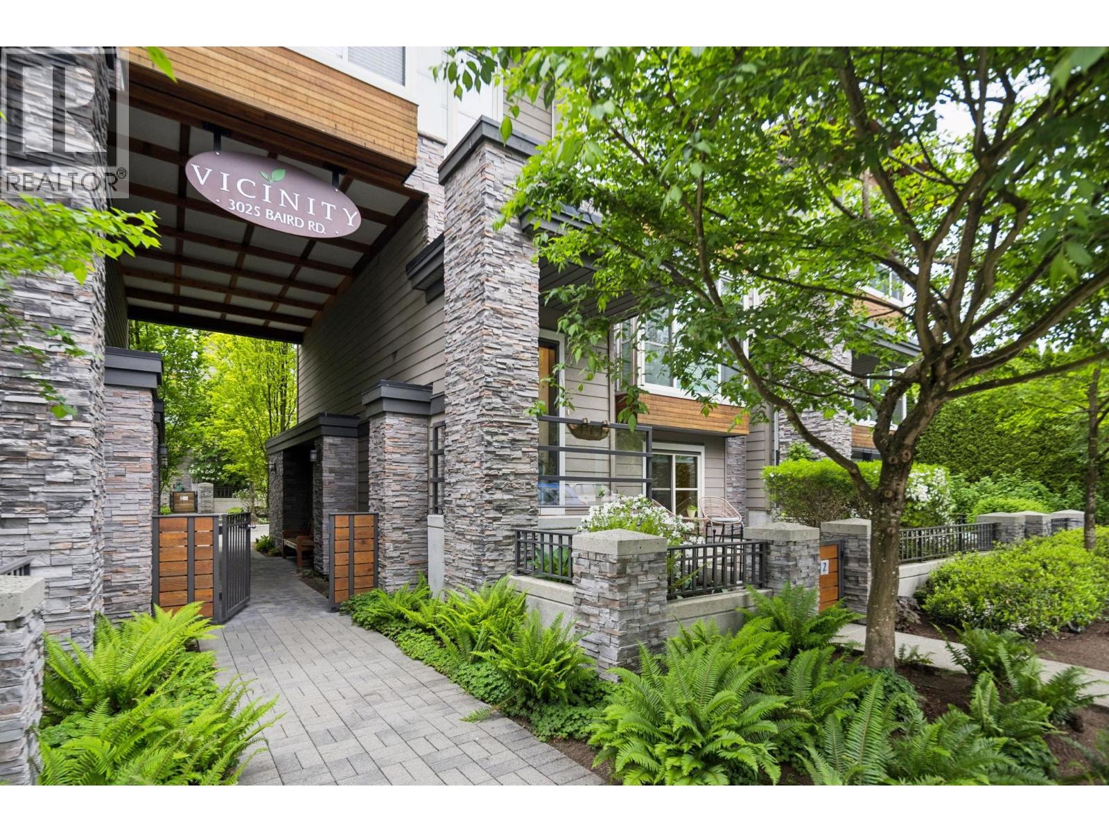 2 3025 Baird Road, North Vancouver, British Columbia  V7K 2G5 - Photo 30 - R3130210