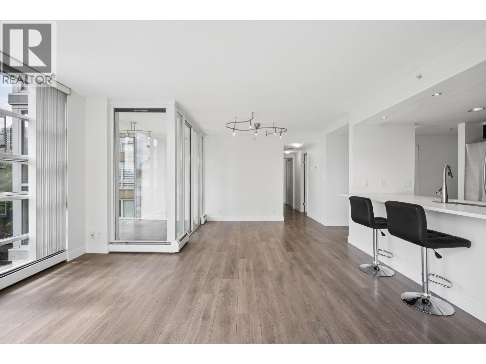 501 1228 Marinaside Crescent, Vancouver, British Columbia  V6Z 2W4 - Photo 12 - R3130211