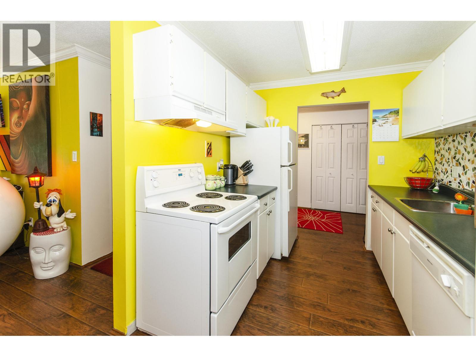 215 780 Premier Street, North Vancouver, British Columbia  V7J 2G8 - Photo 5 - R3130266
