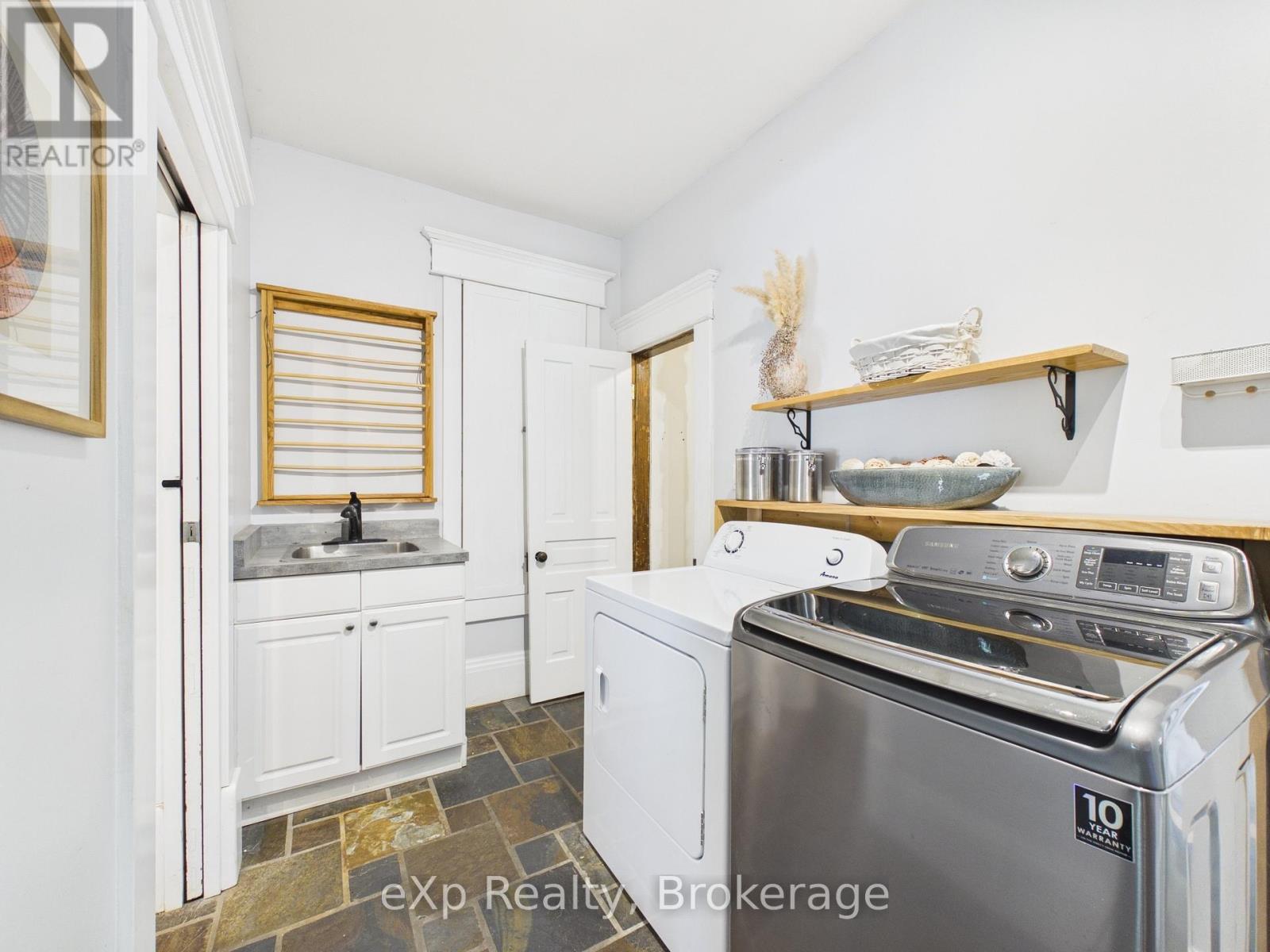 709 Green Street, Saugeen Shores, Ontario  N0H 2C0 - Photo 17 - X13223624