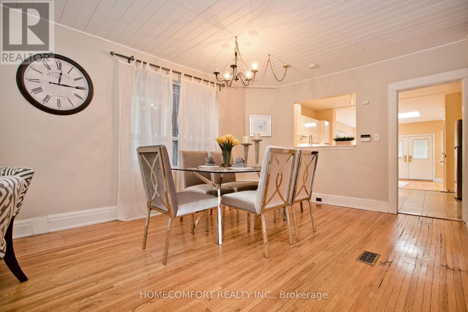 62 Keystone Avenue, Toronto, Ontario  M4C 1H4 - Photo 10 - E13223430