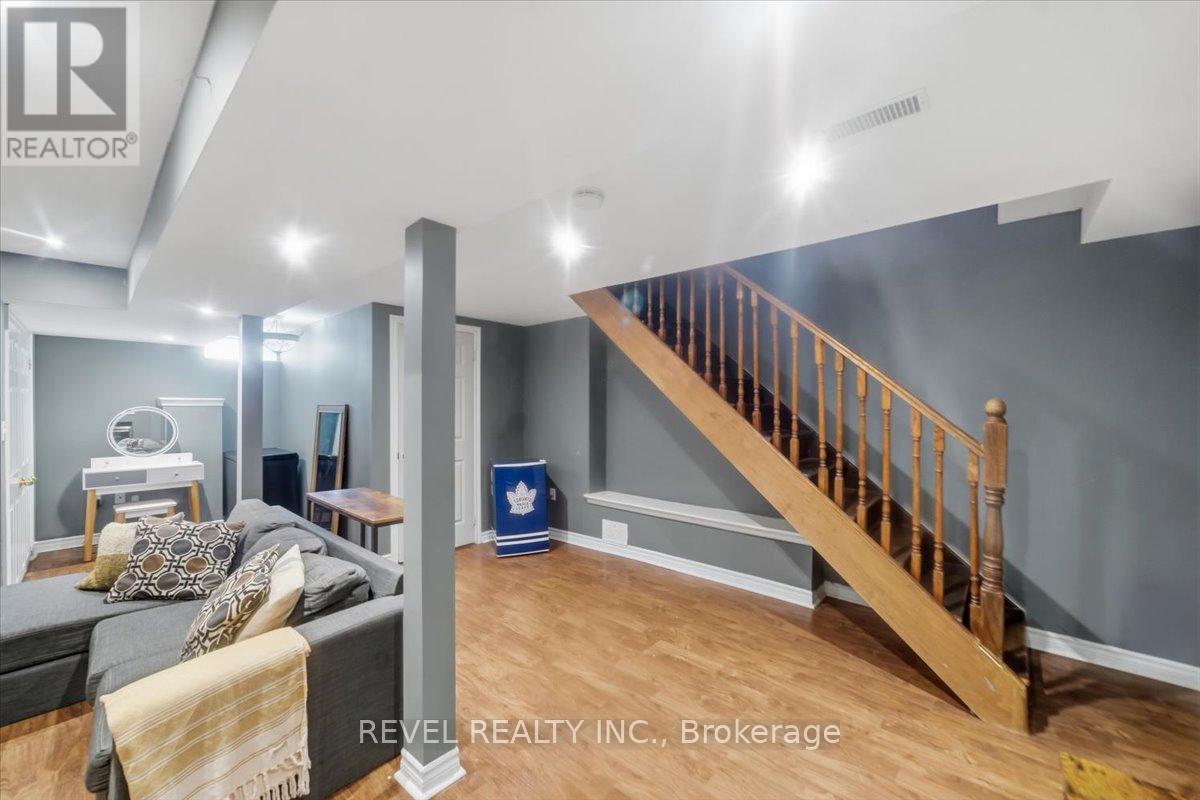 87 Thorp Crescent, Ajax, Ontario  L1T 3T4 - Photo 16 - E13223476