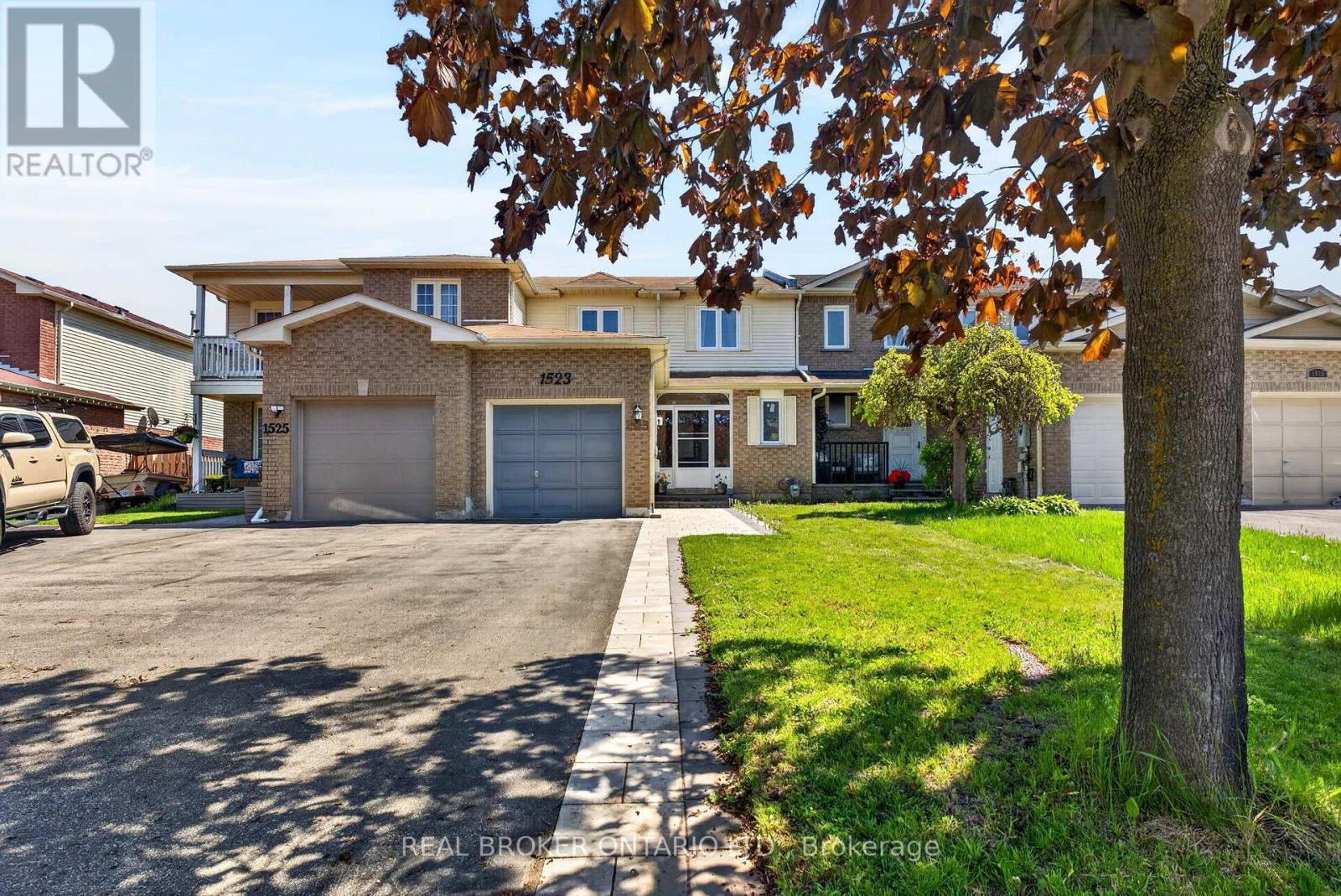 1523 BENTLEY LANE, Pickering, Ontario