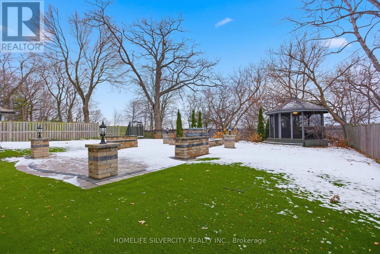 492 Rougemount Drive, Pickering, Ontario  L1W 2B9 - Photo 37 - E13223498