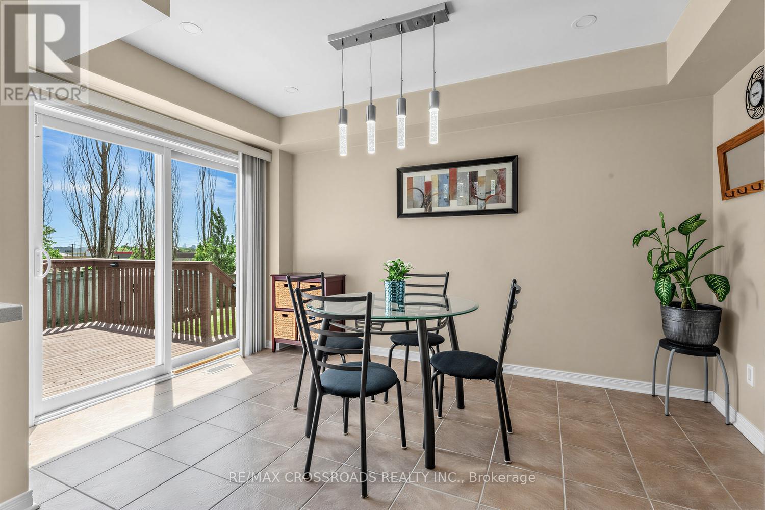 47b Carrera Boulevard, Toronto, Ontario  M1P 5C4 - Photo 15 - E13223548
