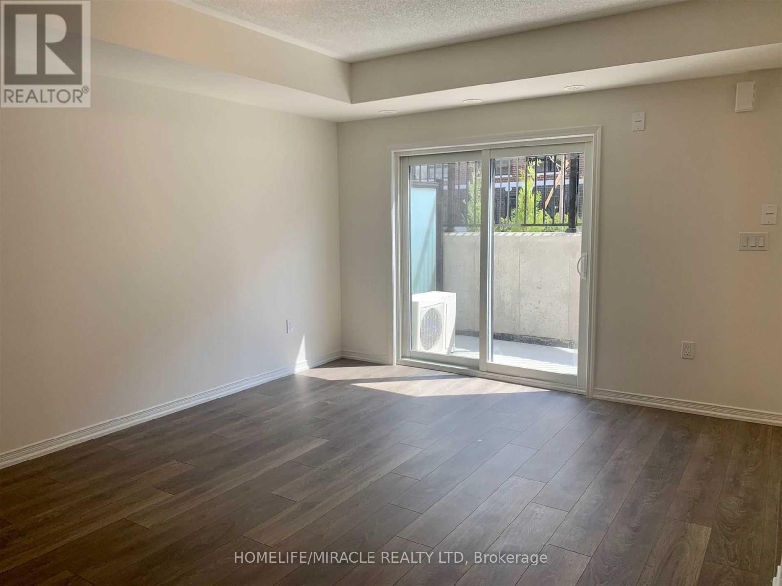 8835 Sheppard Avenue, Toronto, Ontario  M1B 0E3 - Photo 6 - E13223556