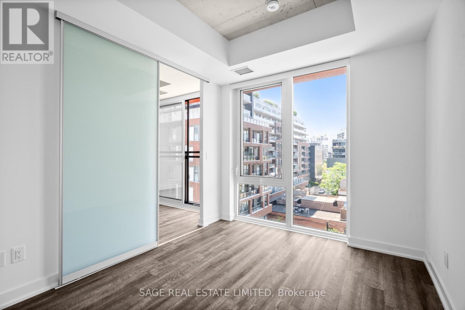 514 - 665 Queen Street E, Toronto, Ontario  M4M 1G4 - Photo 17 - E13223566