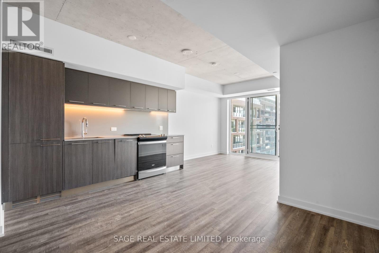 514 - 665 Queen Street E, Toronto, Ontario  M4M 1G4 - Photo 2 - E13223566