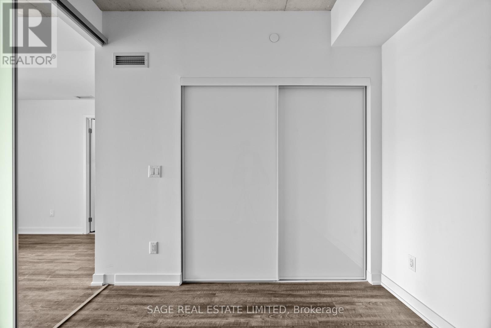 514 - 665 Queen Street E, Toronto, Ontario  M4M 1G4 - Photo 22 - E13223566