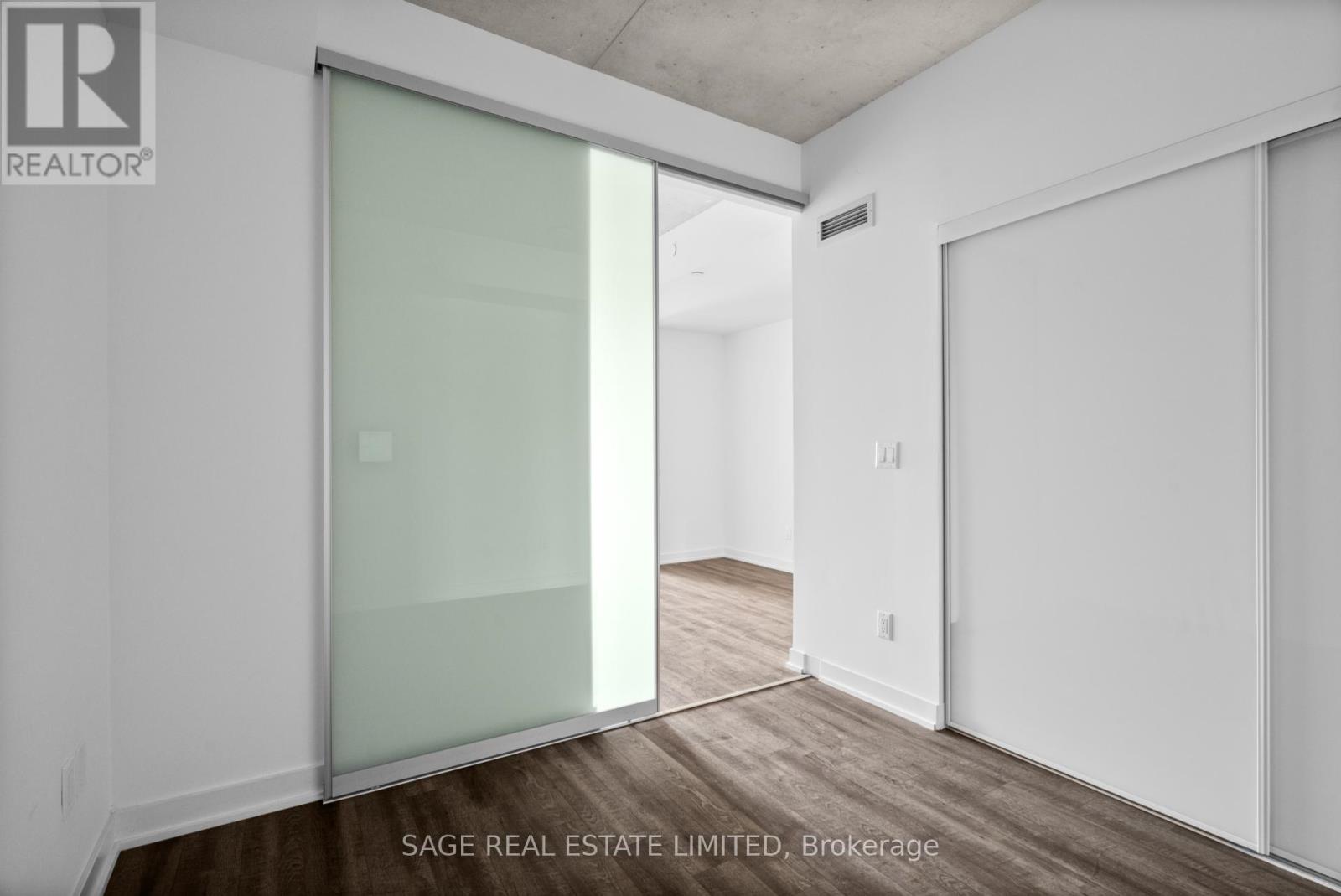 514 - 665 Queen Street E, Toronto, Ontario  M4M 1G4 - Photo 23 - E13223566