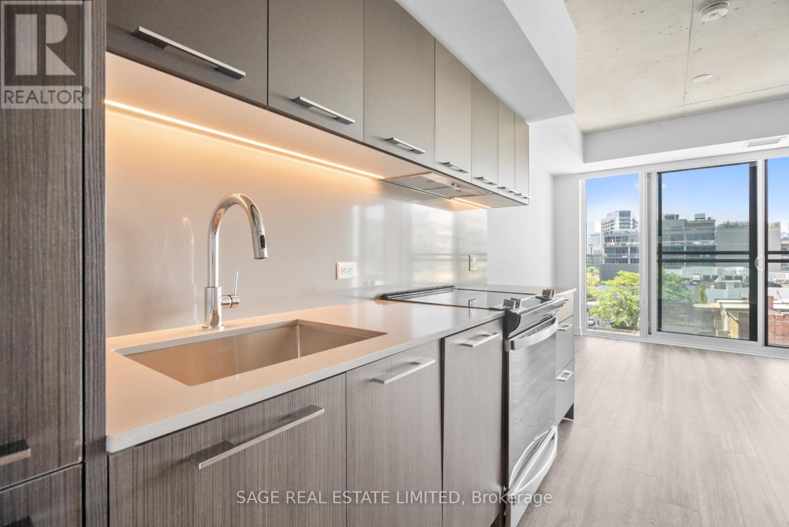514 - 665 Queen Street E, Toronto, Ontario  M4M 1G4 - Photo 6 - E13223566