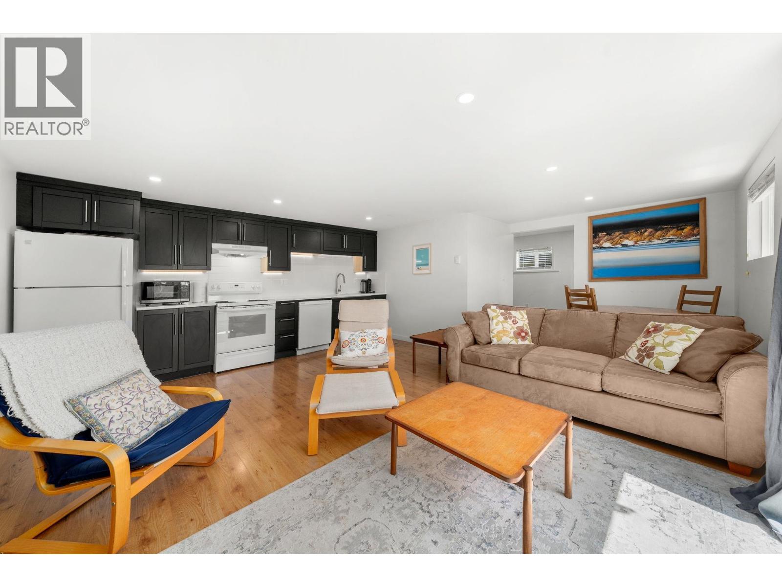 803 Calverhall Street, North Vancouver, British Columbia  V7L 1X8 - Photo 20 - R3130205
