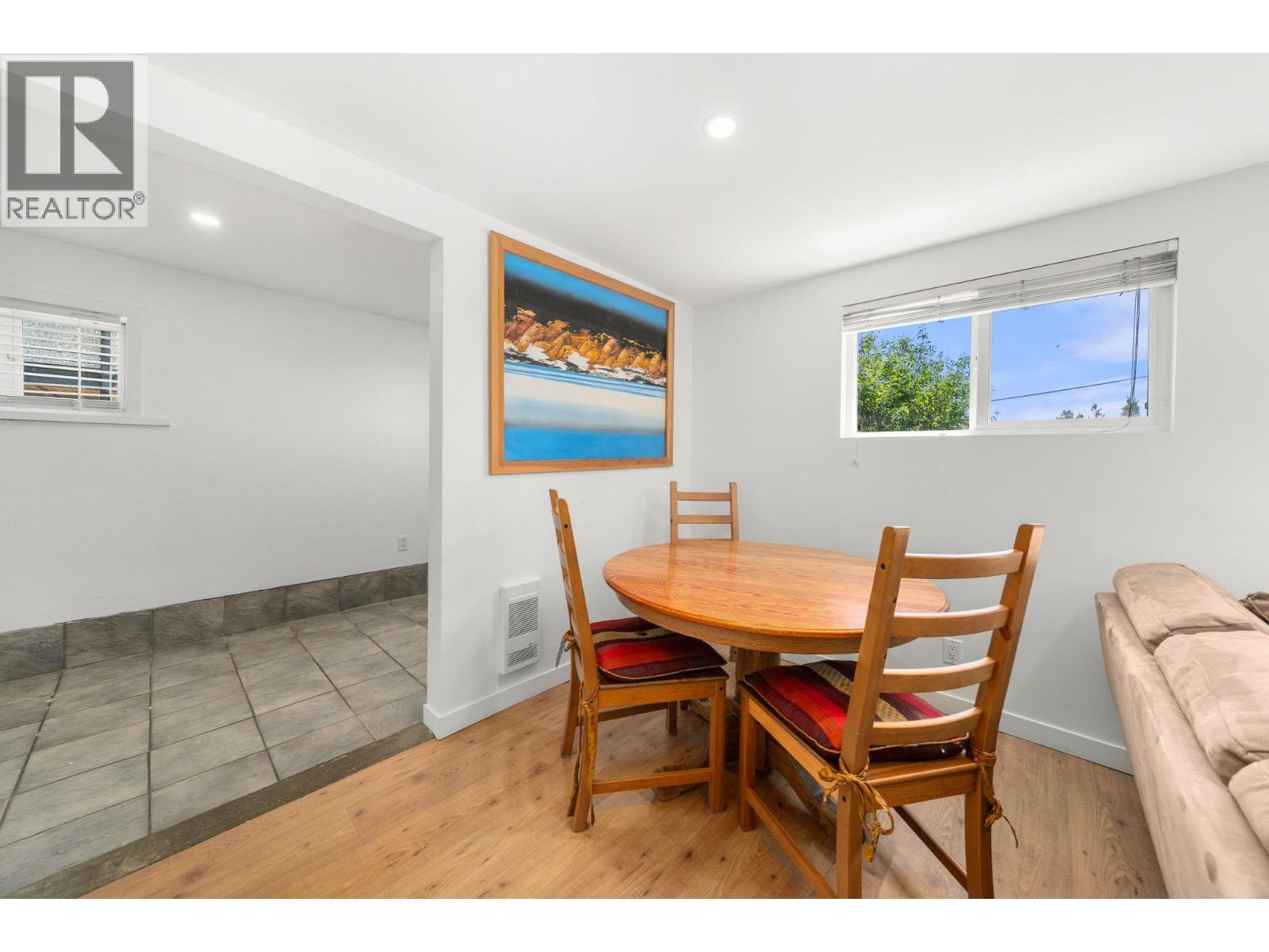803 Calverhall Street, North Vancouver, British Columbia  V7L 1X8 - Photo 23 - R3130205