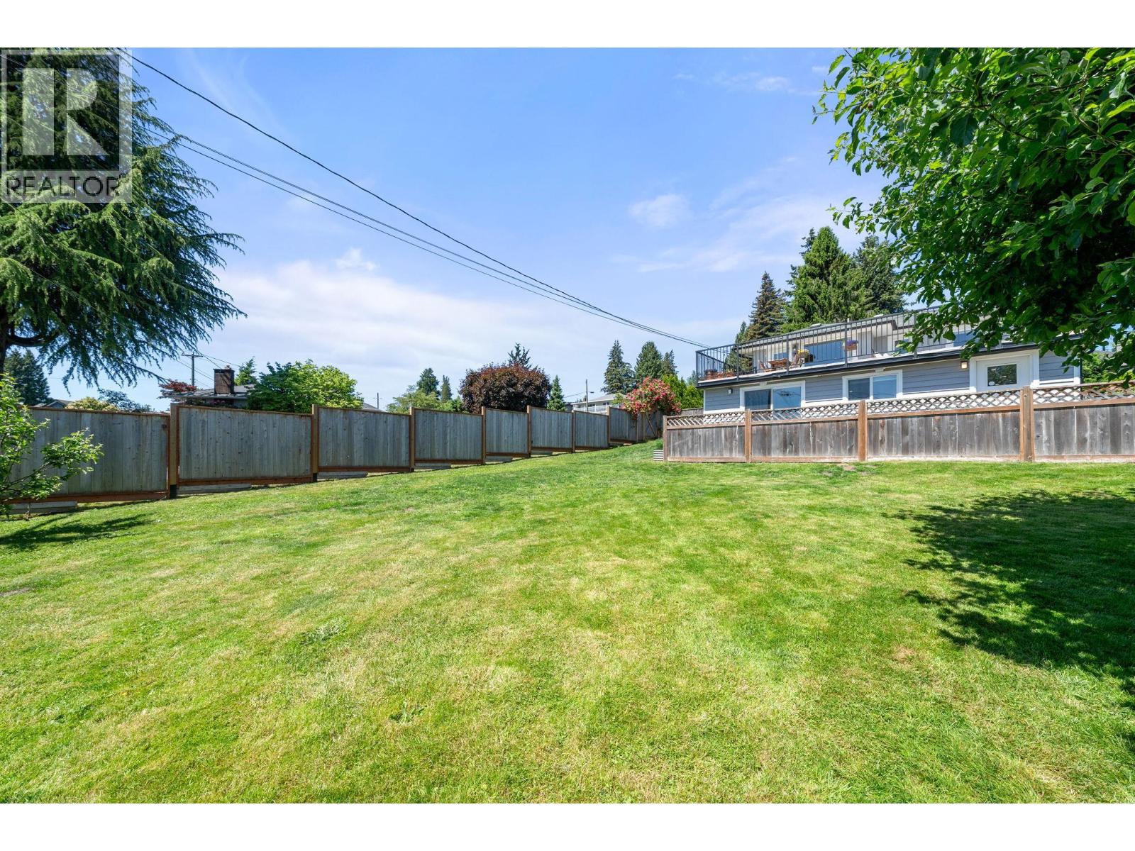 803 Calverhall Street, North Vancouver, British Columbia  V7L 1X8 - Photo 29 - R3130205