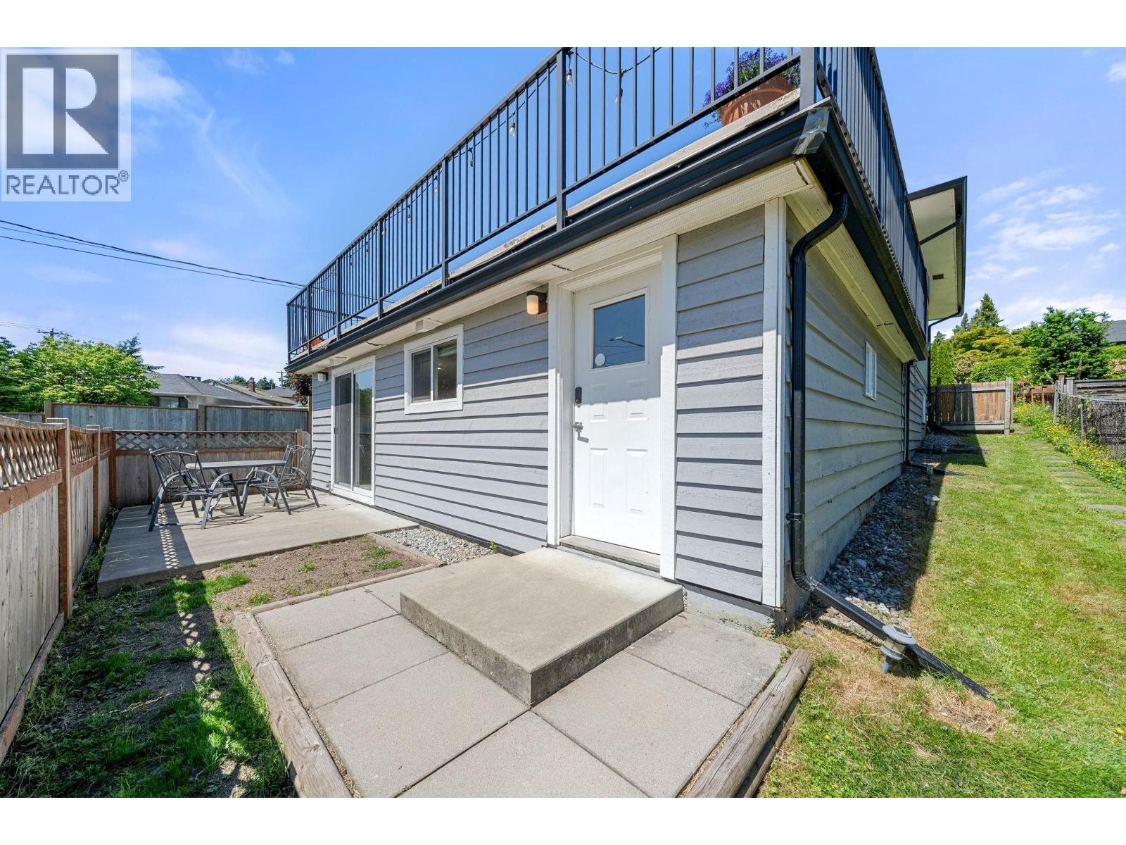 803 Calverhall Street, North Vancouver, British Columbia  V7L 1X8 - Photo 31 - R3130205
