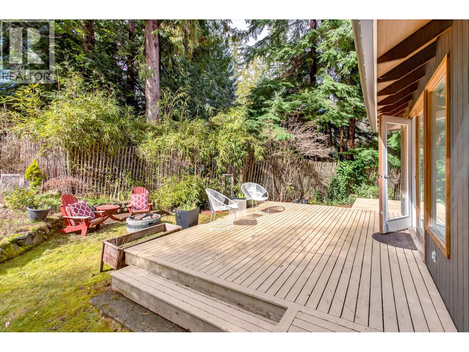 1255 Deer Walk, Bowen Island, British Columbia  V0N 1G1 - Photo 31 - R3130228