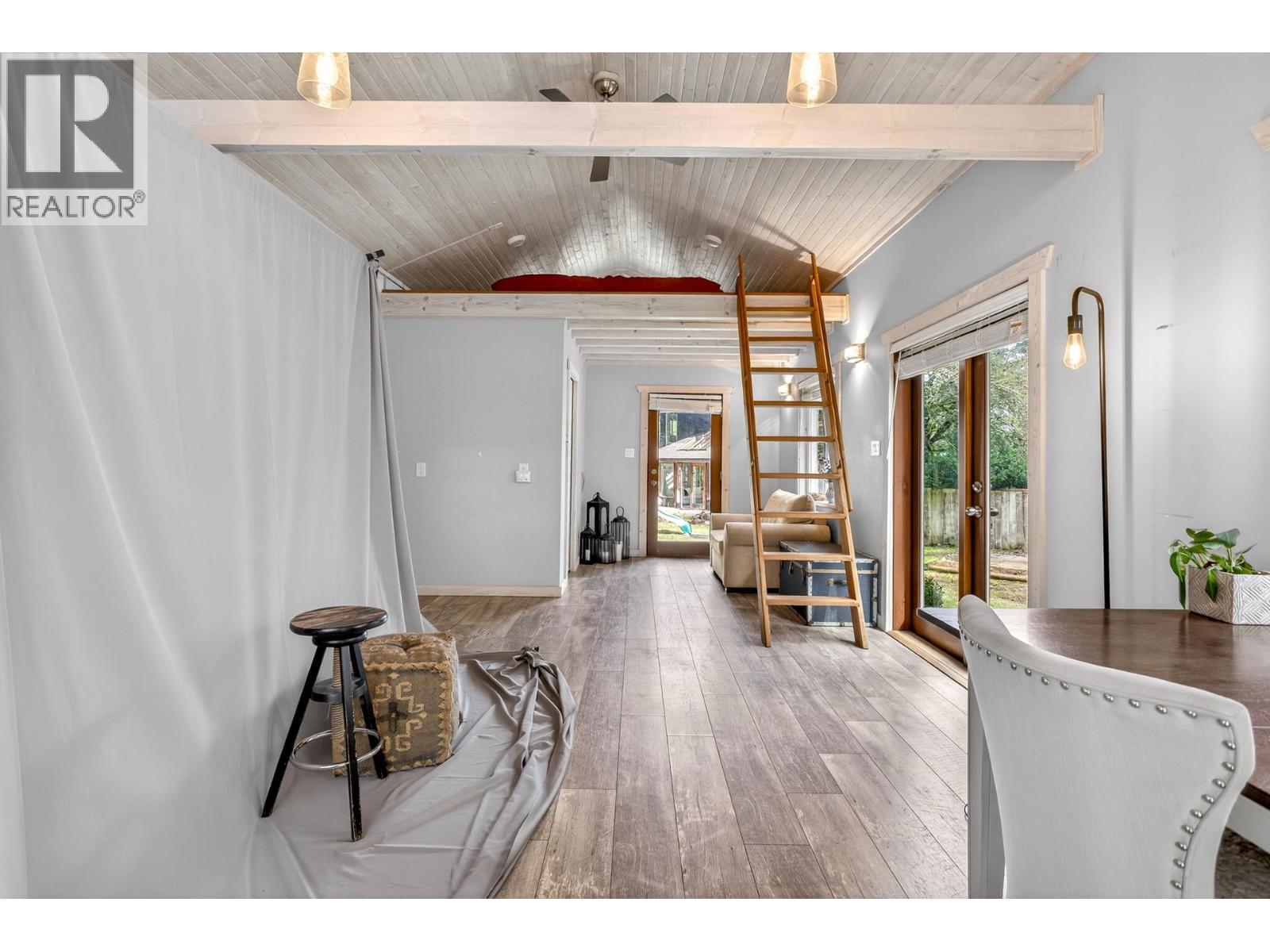 1255 Deer Walk, Bowen Island, British Columbia  V0N 1G1 - Photo 36 - R3130228