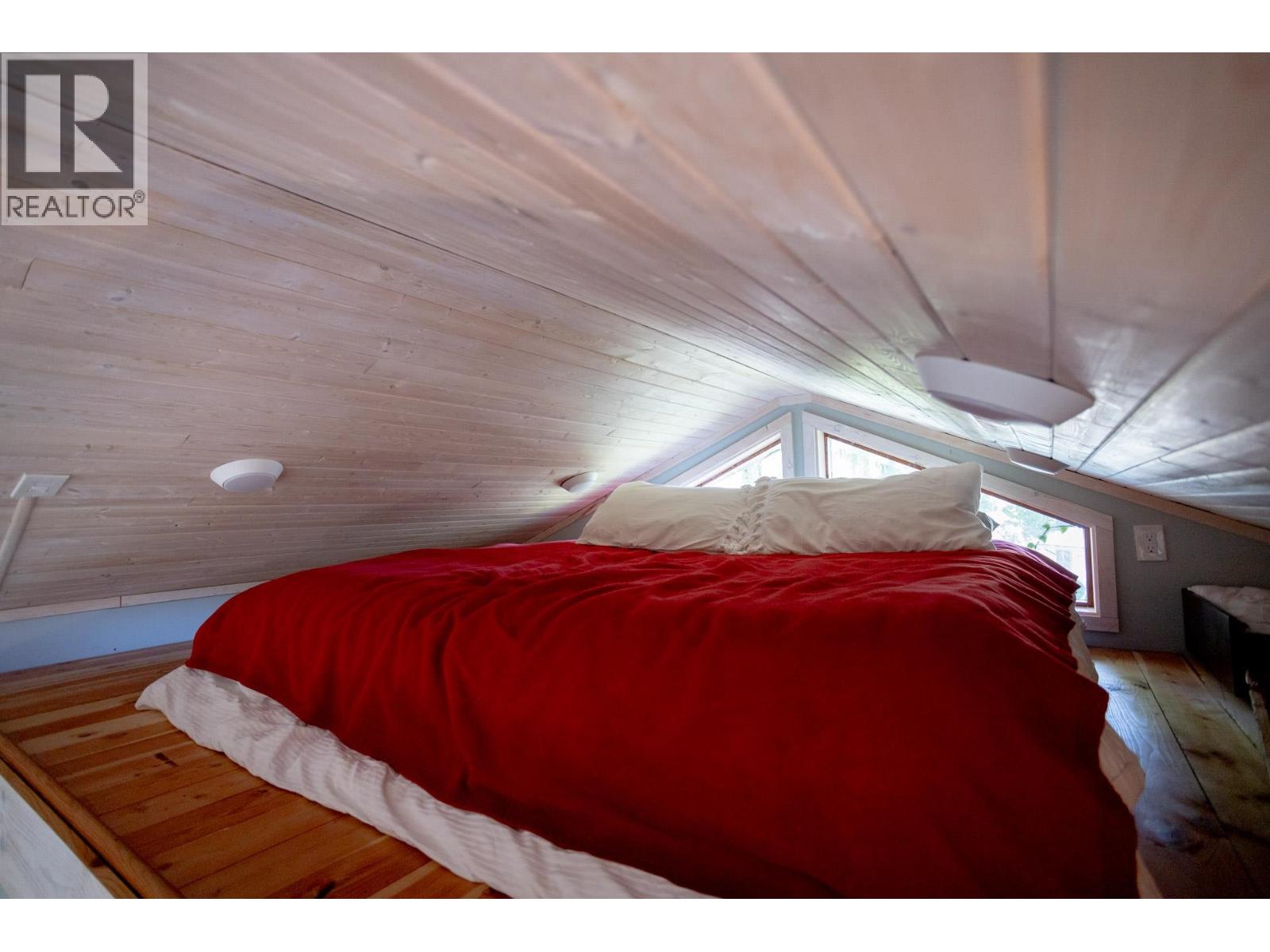 1255 Deer Walk, Bowen Island, British Columbia  V0N 1G1 - Photo 38 - R3130228