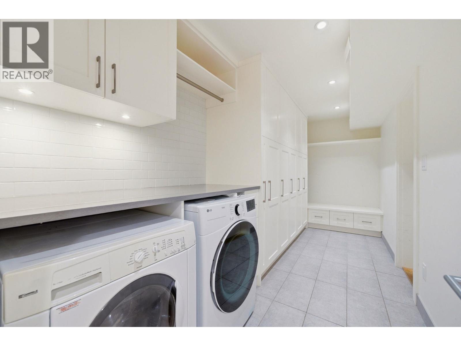 5222 Sarita Avenue, North Vancouver, British Columbia  V7R 3M9 - Photo 29 - R3130263