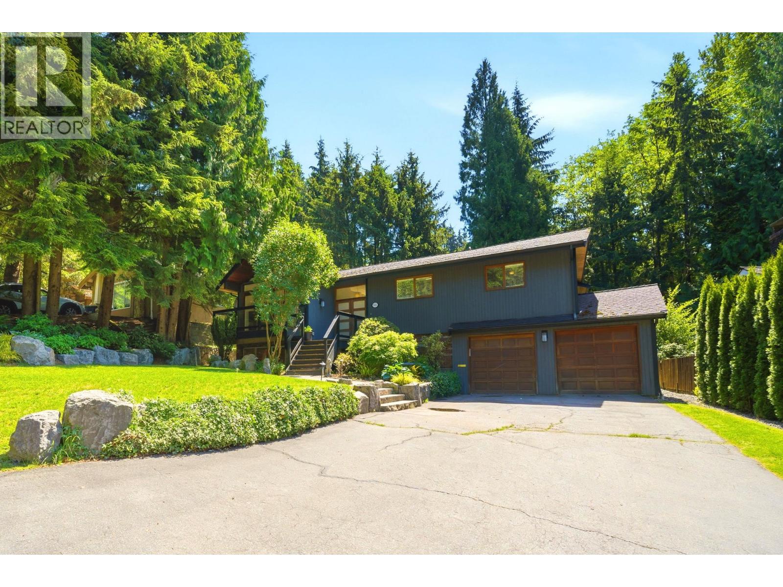 5222 Sarita Avenue, North Vancouver, British Columbia  V7R 3M9 - Photo 38 - R3130263
