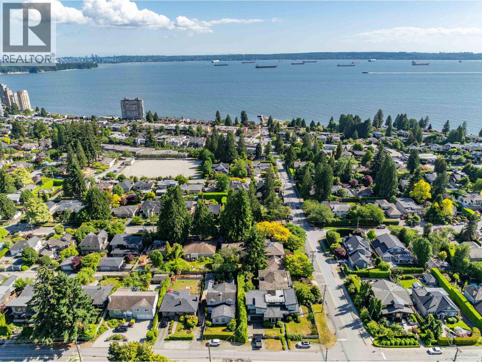 1450 25th Street, West Vancouver, British Columbia  V7V 4J5 - Photo 40 - R3130274