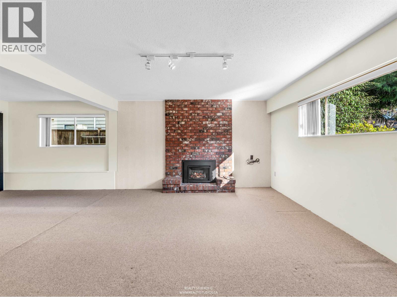 1110 Lodge Road, North Vancouver, British Columbia  V7R 1W8 - Photo 28 - R3130277