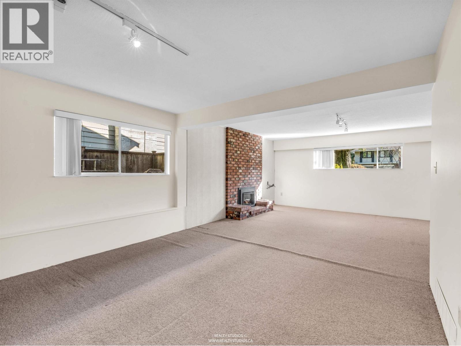 1110 Lodge Road, North Vancouver, British Columbia  V7R 1W8 - Photo 29 - R3130277