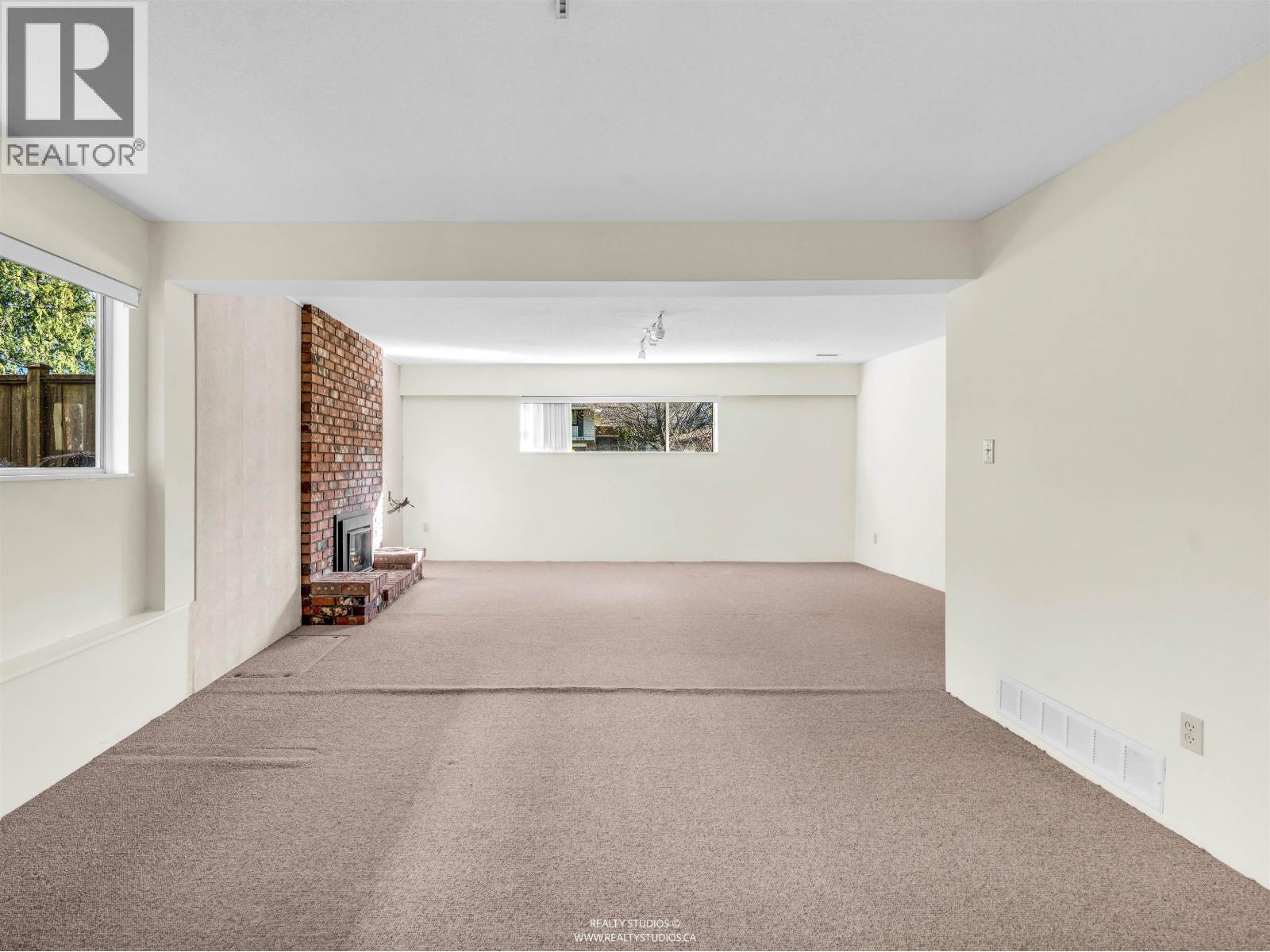1110 Lodge Road, North Vancouver, British Columbia  V7R 1W8 - Photo 30 - R3130277