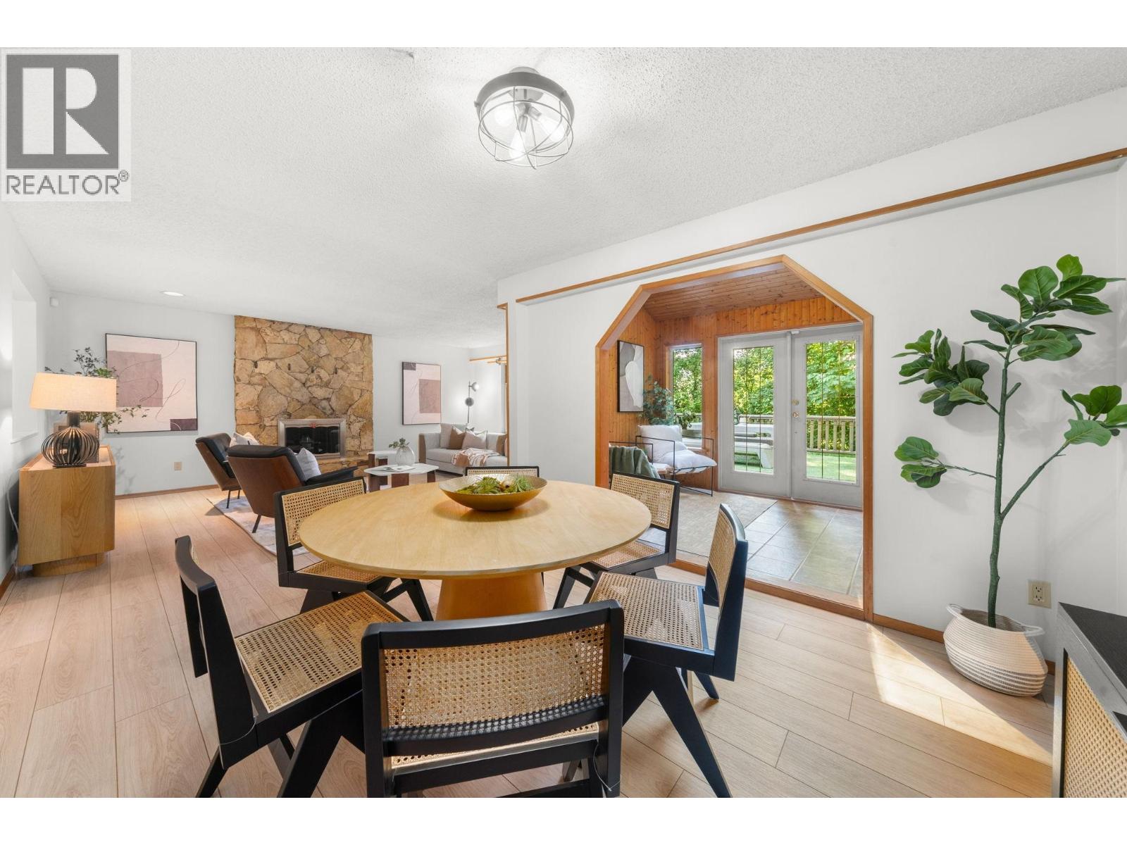 2297 Bowser Avenue, North Vancouver, British Columbia  V7P 2Z1 - Photo 13 - R3130283